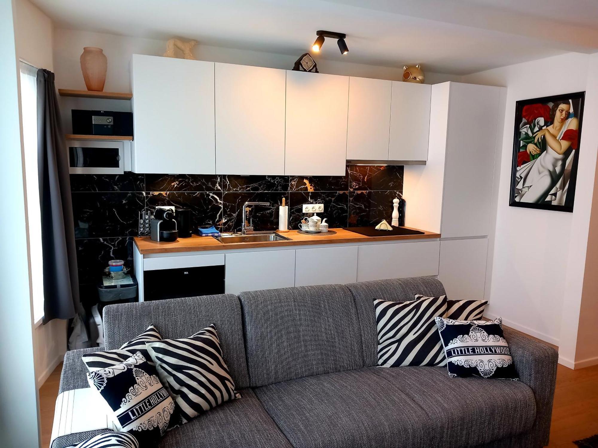 Little Hollywood Apartment ออสเทนด์ ภายนอก รูปภาพ